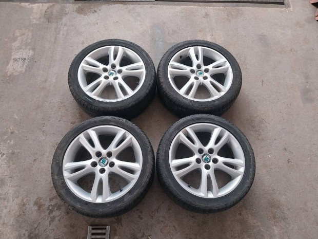 5x100 16" alufelni 205 45 16 gumi Skoda Fabia Praktik Rapid Octavia 