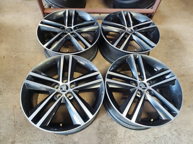 5x100 17" Gyári Skoda Fabia Alufelni Felni 90Garage #1139