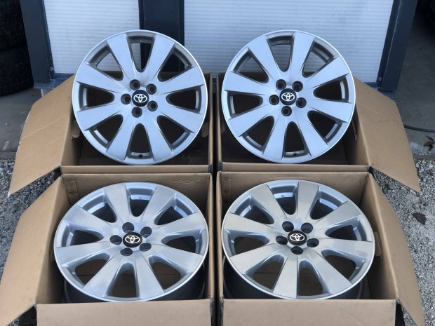 5x100 17" Gyri Toyota Alufelni 17 col 