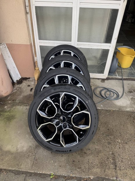 5x100 17" alufelni gumival 