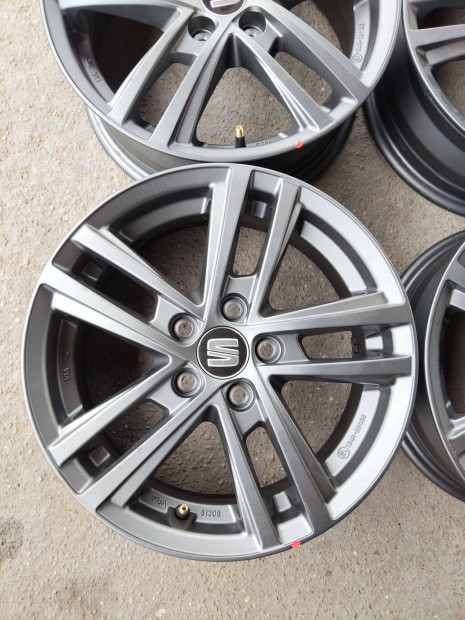 5x100 5,5x 15" r15 et40 j Gyri Grafitszrke Seat VW alufelni