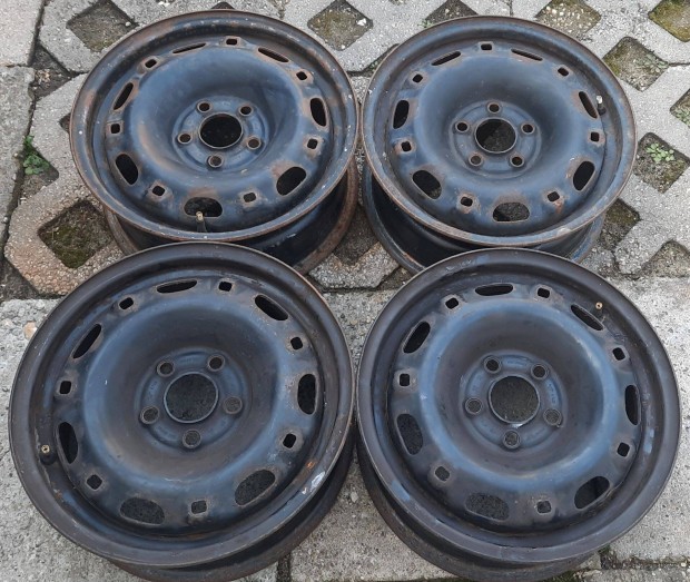 5x100 Gyári Skoda Lemezfelni 14"
