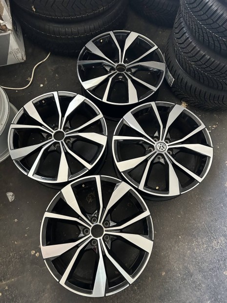 5x100 Gyari VW Volkswagen 18" R18, 18 felnik