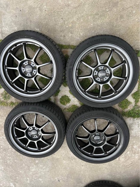 5x100 OZ Alleggerita 17"nyari Kumho R17, 17