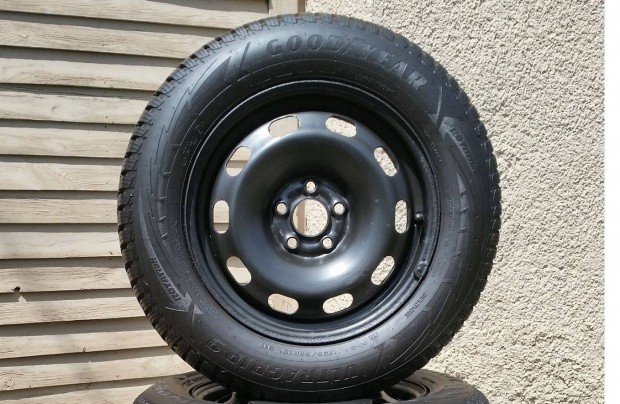 5x100 R15 Volkswagen Felni nagyon jó téli gumival 195/65 Skoda Seat