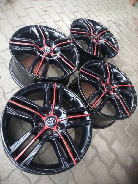 5x100 Toyota Prius, Avensis, Urban Cruiser 17" alufelni