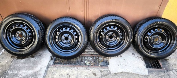 5x100 Toyota felniszett 185 / 65 R15 Continental téli gumikkal, Tpms