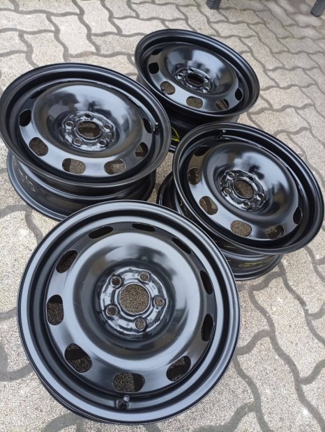 5x100 VW Polo, Bora, Golf IV., Beetle 15" gy�ri lemezfelni