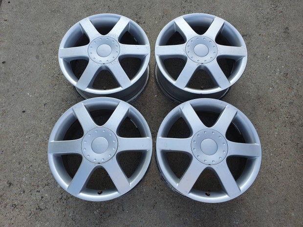 5x100 VW golf4 beetle Audi A3 A1 7x16 ET44,5 