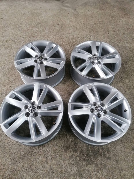 5x100-as, 17-es Vw Alufelni 