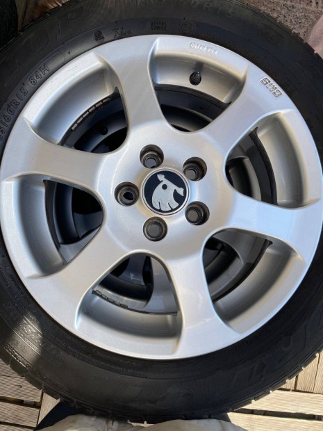 5x100 osztra 15" alufelnis kerekek Skodrl szp llapotban