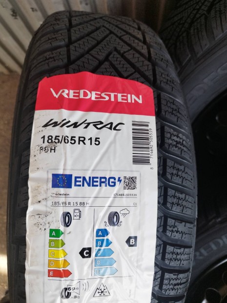 5x100 r15 új Toyota Yaris télikerék garnitúra+tpms, Vredestein