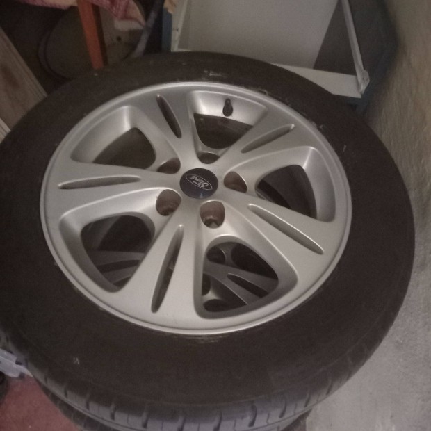 5x108 16os Ford alufelni eladó