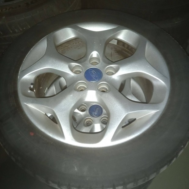 5x108 16os Ford alufelni nyri gumikkal elad