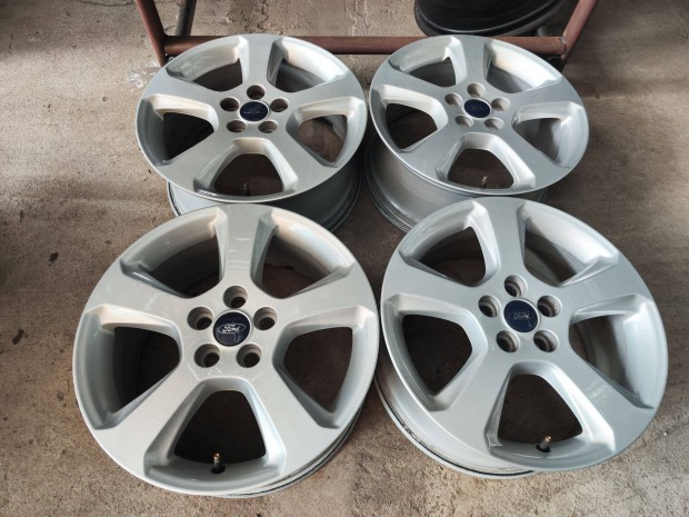 5x108 17" Gyri Ford S-max Alufelni Felni 90Garage #619