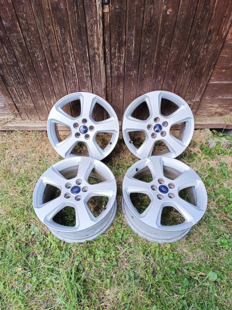 5x108 17 / 17" Gyári Ford alufelni, szenzorokkal együtt