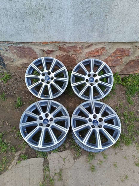 5x108 17 / 17" Gy�ri Ford bicolor alufelni, szenzorok