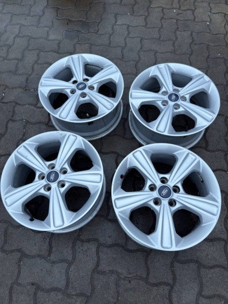 5x108 17 gy�ri Ford 