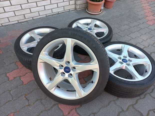 5x108 18 Ford Focus Mondeo C-max szép állapotú alufelni szett