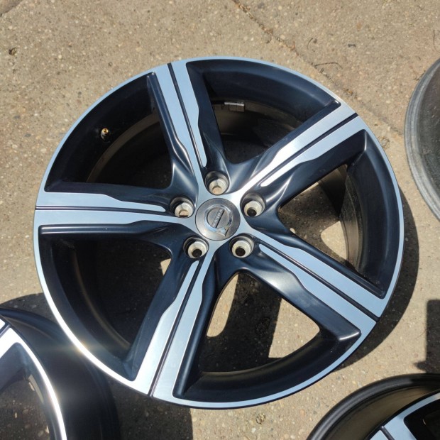 5x108 18 Gyri Volvo polr alufelni 170000ft a 4db/173/