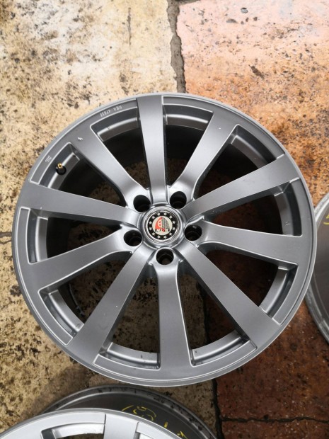 5x108 18 Peugeot,Citroen alufelni 150000ft a 4db /259/