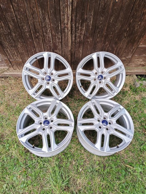 5x108 18 / 18" Gyári Ford alufelni, szenzorokkal együtt