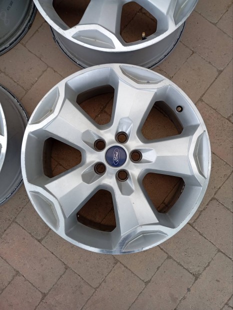 5x108 18 col gyári alufelni szett Ford