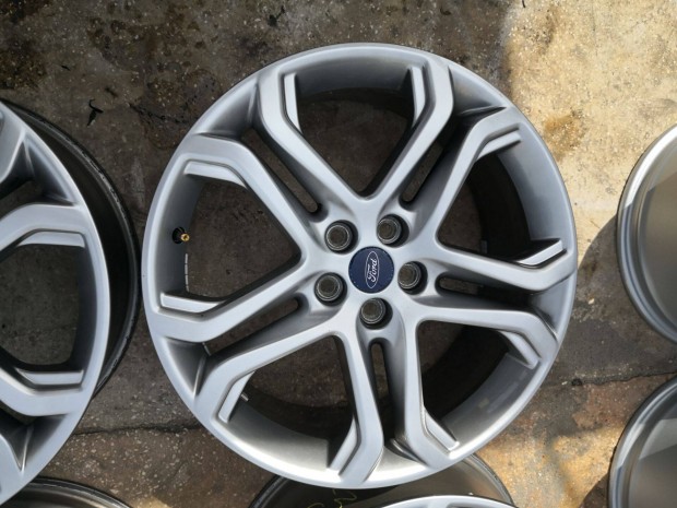 5x108 19 Gyri Ford alufelni 220000ft a 4db Ingyenposta/5/