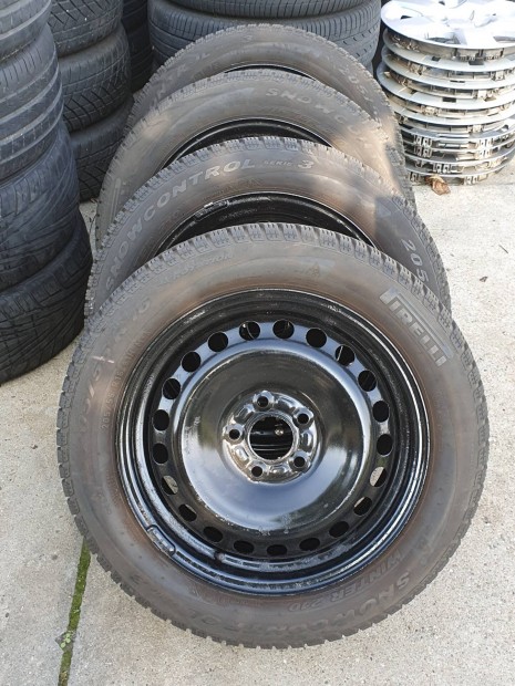 5x108 Ford lemezfelni 6,5x16 ET52,5 