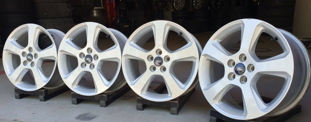 5x108 Gyri Ford alufelni garnitra 7,5x17" ET:55 +Tpms /F106