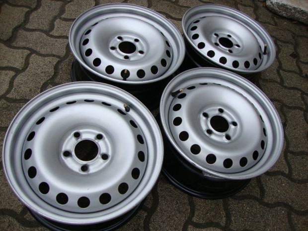 5x108 Peugeot 308, Volvo S60, S80 15"-os lemezfelni