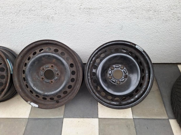 5x108 -as 16 colos lemezfelni Ford Volvo Jaguar