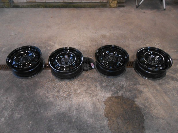 5x108 gyri Ford 16" aclfelni vasfelni lemezfelni jszer