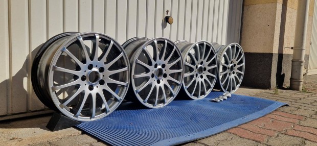 5x108 lyukosztású 7JJ 16" újszerű Aez Xylo AP alufelni