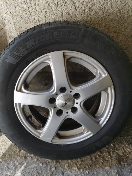 5x108 r15 alufelni tli gumival