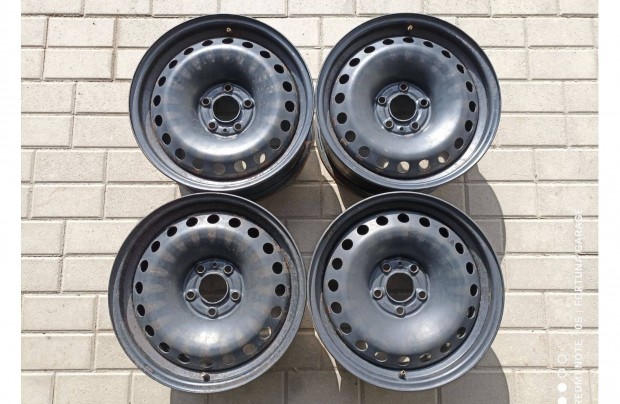 5x110 16" Alfa Romeo haszn�lt lemezfelni garnit�ra (682)