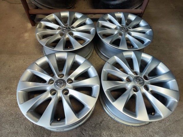 5x110 16" Gy�ri Opel Alufelni #1893
