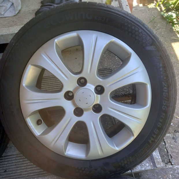 5x110 16os Opel alufelni új gumikal eladó