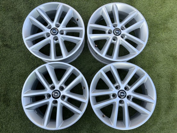 5x110 17" Opel gyári alufelni 7Jx17h2 ET35