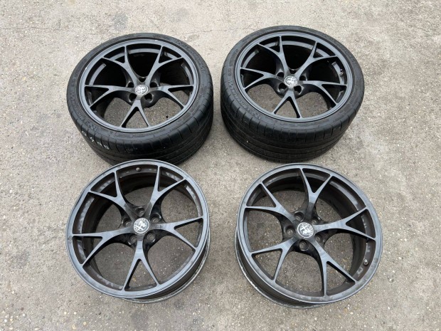 5x110 19 alfa romeo felnik 285/30 nyári gumik