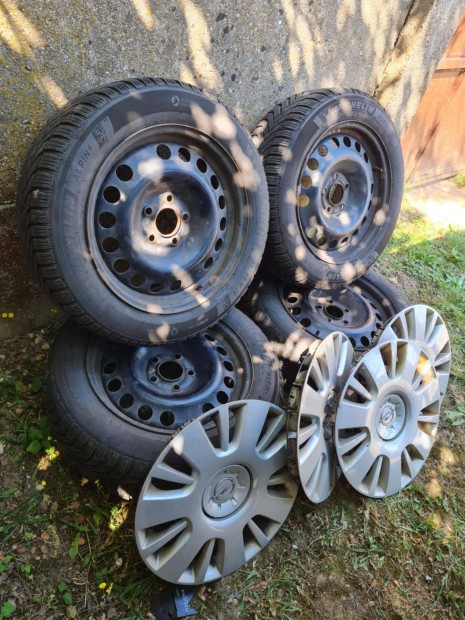 5x110 R16 Gyári Opel Lemezfelni Garnitúra Eladó! Új Gumikkal!