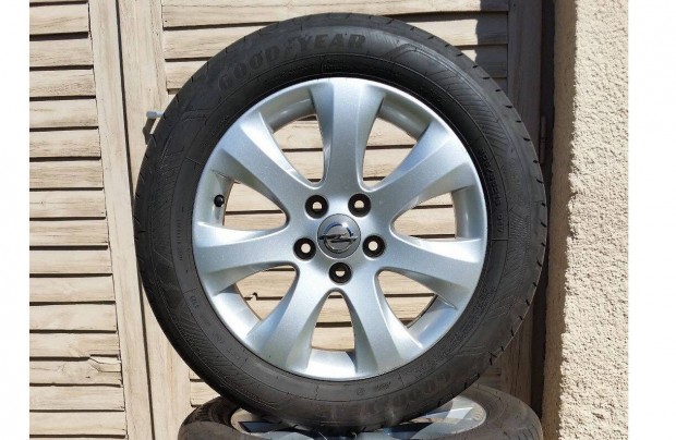 5x110 R16 Opel Alufelni újszerű gumival 205/55 Astra Vectra Zafira