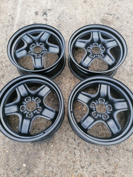 5x110-es,16-os Opel struktr felni 