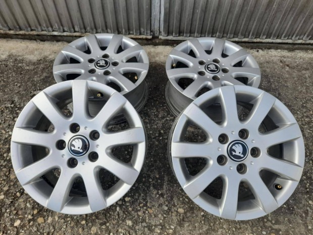5x112 15" VW, Skoda gyári garnitúra