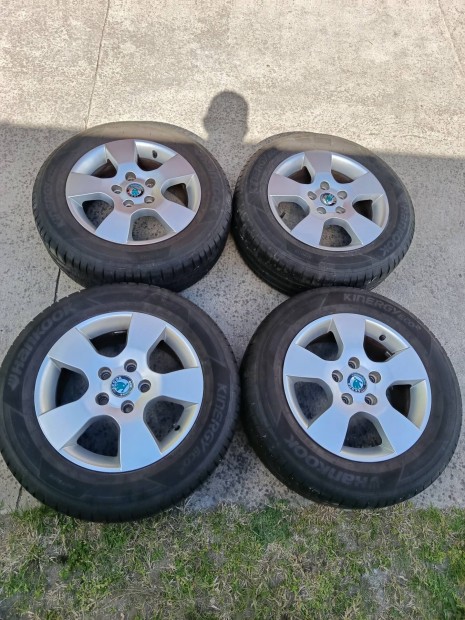 5x112 15" �jszer� alufelni + ny�ri gumi