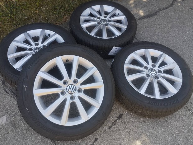 5x112 16 Volkswagen gyári - 205/55 r16 " Bridgestone téli