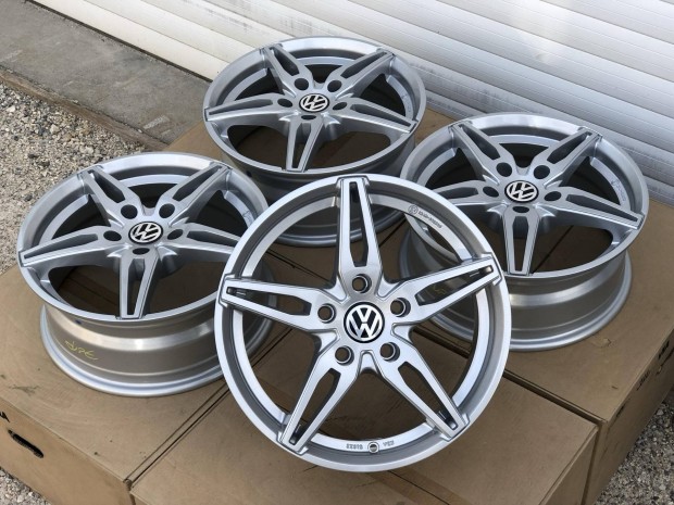 5x112 16" Et33 Vw Tiguan Passat Audi Q3 Q4 Q5 A4 A6 Skoda Alufelni