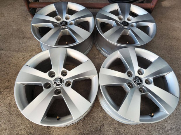 5x112 16" Gyri Skoda Superb Alufelni Felni 90Garage #814