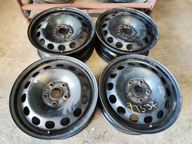 5x112 16" Gyári VW Acélfelni 90Garage #1397