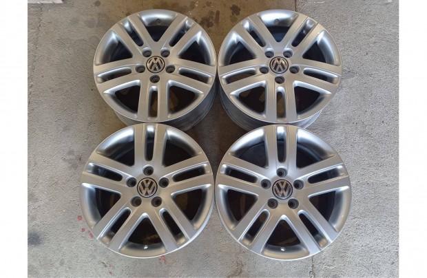 5x112 16" VW Atlanta gyári alufelni garnitúra - új fényezéssel